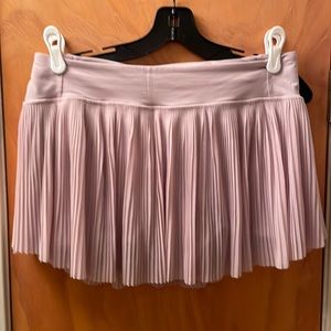 Lululemon pleated pink skirt, size 8